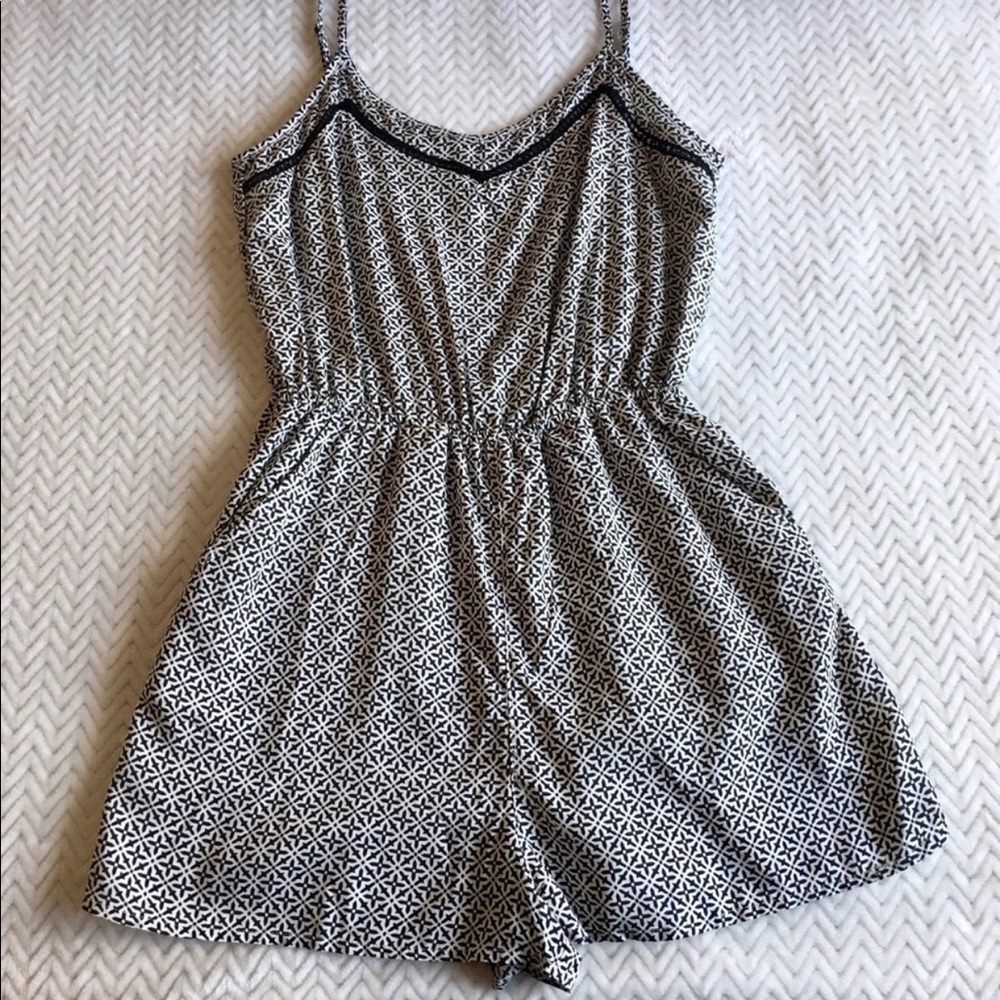 H&M Divided Black and White Patterned Romper